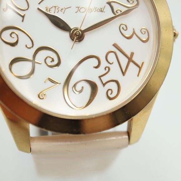 Betsey Johnson Women's Watch 39mm White Dial White Leather Strap w New Battery - Picture 7 of 16